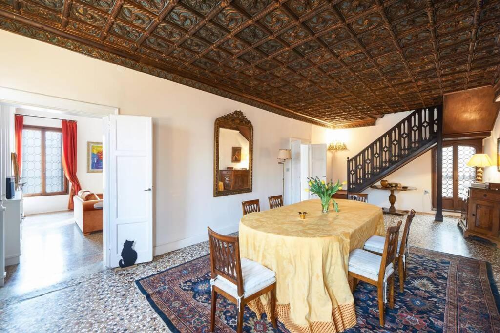 Ca' Fenice, Charming Apartment In San Marco, Sleep 7 Veneţia Exterior foto