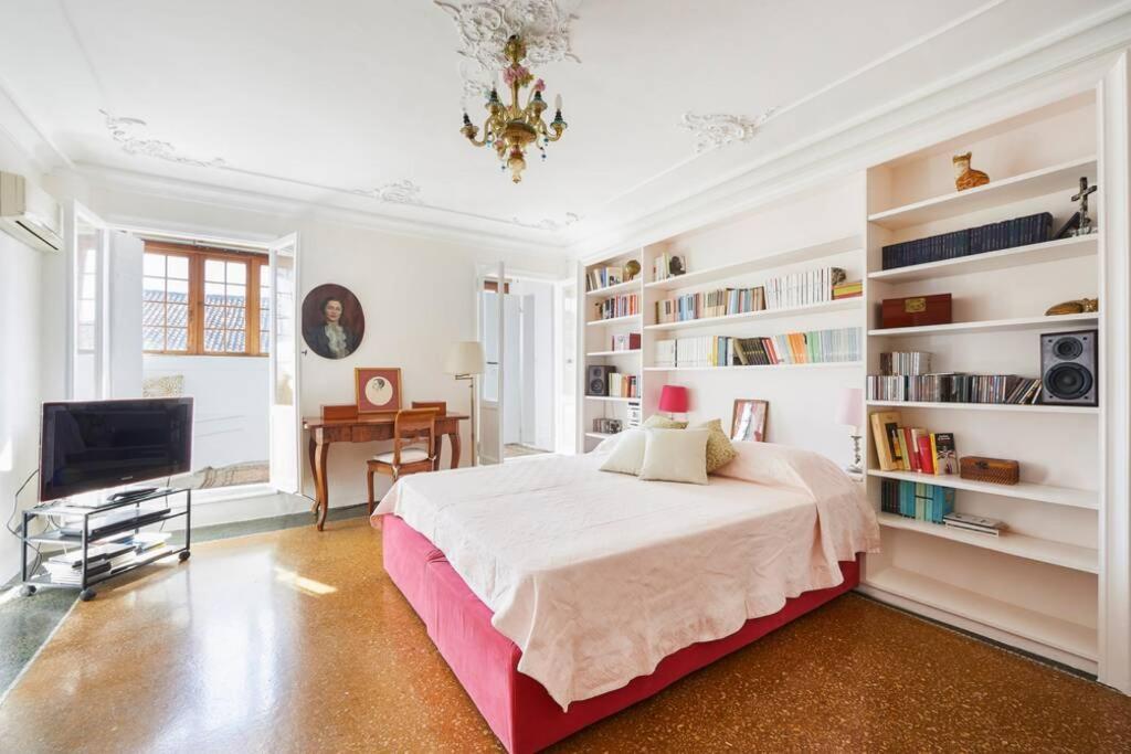 Ca' Fenice, Charming Apartment In San Marco, Sleep 7 Veneţia Exterior foto