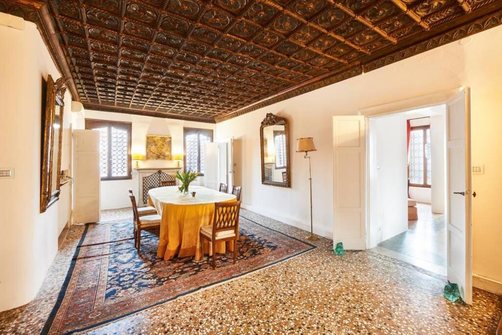Ca' Fenice, Charming Apartment In San Marco, Sleep 7 Veneţia Exterior foto
