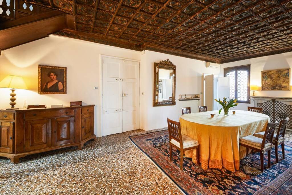 Ca' Fenice, Charming Apartment In San Marco, Sleep 7 Veneţia Exterior foto